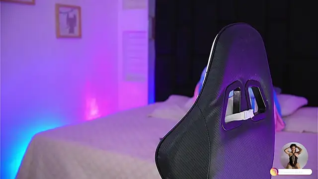 Marianamonroe  online show from 04-12-26, 11:37