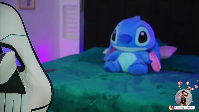 Marianamonroe  online show from 04-26-26, 01:09