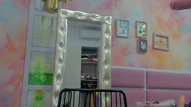 Idiris big online show from 03-15-25, 04:10