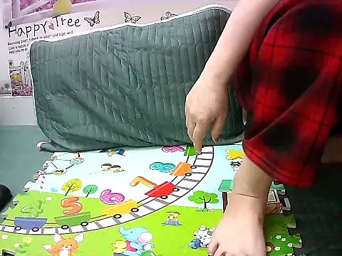 -Tilly online show from 03-10-25, 01:43