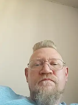 Pol1074 online show from 04-25-26, 03:09