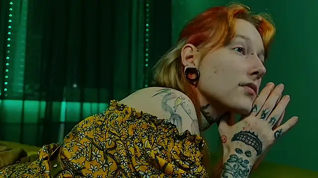 Littlespacemouse online show from 02-21-25, 05:53