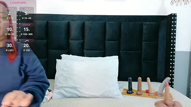 kinkyhousewifee online show from 12-21-25, 11:39