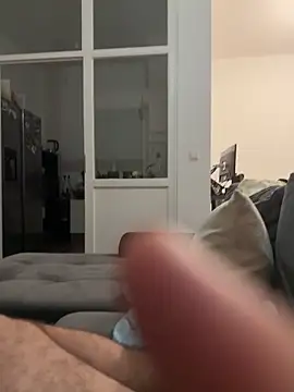 Snapshot of BuurningBoy chatting on 10-08-25, 08:50 BuurningBoy online show from 10-08-25, 08:50