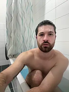 Snapshot of BuurningBoy chatting on 11-12-25, 07:46 BuurningBoy online show from 11-12-25, 07:46