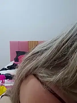 Snapshot of titiasexy chatting on 11-28-25, 02:53 titiasexy online show from 11-28-25, 02:53