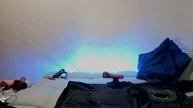 nahomi sweett online show from 04-14-26, 10:54