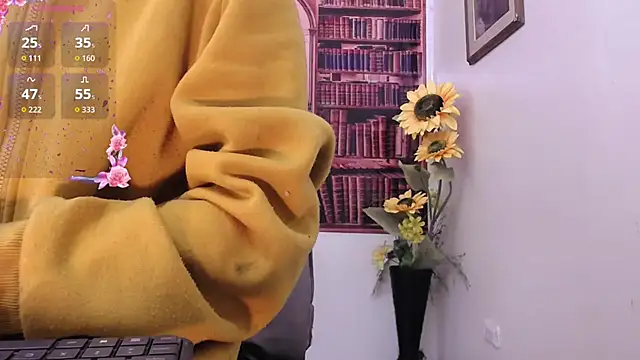 Snapshot of Catalella_Ar chatting on 09-16-25, 03:18 Catalella Ar online show from 09-16-25, 03:18