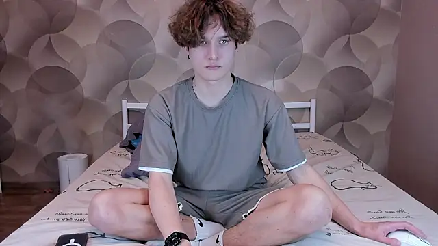 Ian Flor online show from 03-13-26, 03:29