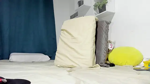 Aronxxs online show from 09-09-25, 10:37