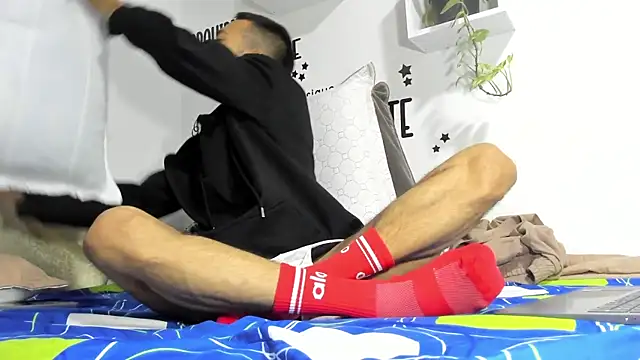 Aronxxs online show from 09-30-25, 09:36