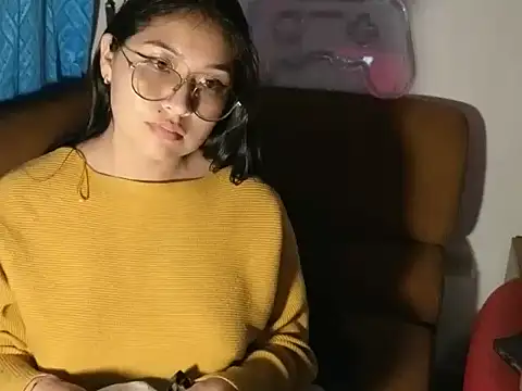 Caroll Luna online show from 12-14-24, 04:45