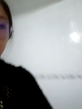 Caroll Luna online show from 12-17-24, 04:23