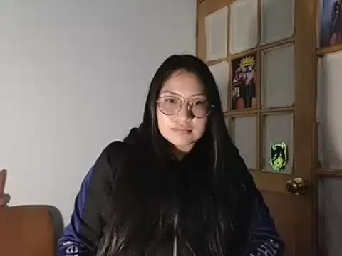 Caroll Luna online show from 12-23-24, 01:18