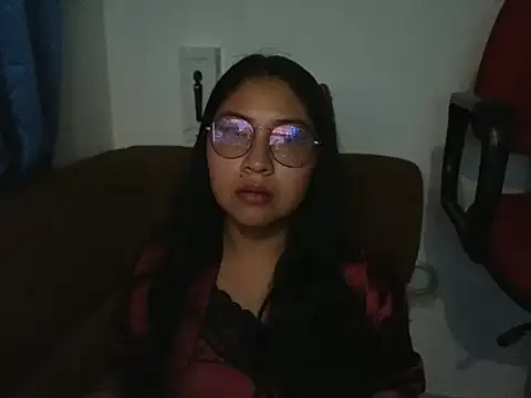 Caroll Luna online show from 12-25-24, 10:50