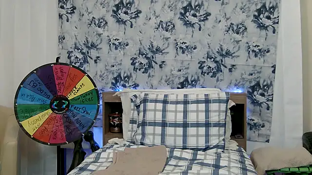 Snapshot of Morgan_Shipley chatting on 12-13-24, 08:04 Morgan Shipley online show from 12-13-24, 08:04