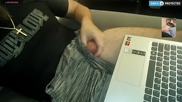 Snapshot of dikdowndaddy chatting on 02-15-25, 11:39 dikdowndaddy online show from 02-15-25, 11:39