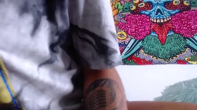 Snapshot of Babe_ali chatting on 12-26-24, 09:58 Babe ali online show from 12-26-24, 09:58