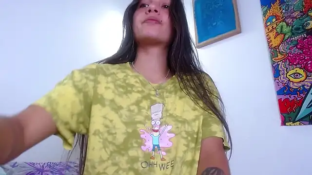 Snapshot of Babe_ali chatting on 12-28-24, 02:22 Babe ali online show from 12-28-24, 02:22