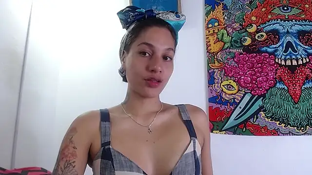 Snapshot of Babe_ali chatting on 03-15-25, 01:41 Babe ali online show from 03-15-25, 01:41