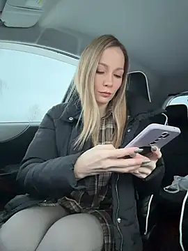 LavenderHot online show from 11-25-25, 02:11