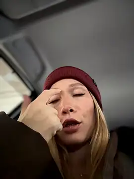 LavenderHot online show from 04-23-26, 01:29