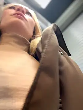 LavenderHot online show from 04-24-26, 01:19