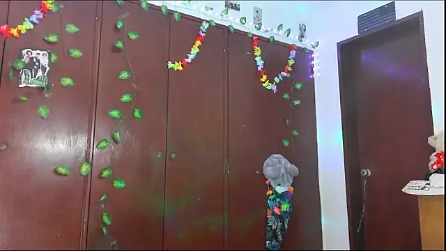  jessica rabbit online show from 04-26-26, 08:06