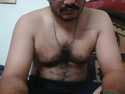 Snapshot of naughtymike0007 chatting on 05-02-26, 03:50 naughtymike0007 online show from 05-02-26, 03:50