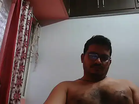 Snapshot of naughtymike0007 chatting on 05-23-26, 12:49 naughtymike0007 online show from 05-23-26, 12:49