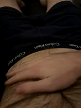 Snapshot of Straightlad95 chatting on 11-10-25, 12:31 Straightlad95 online show from 11-10-25, 12:31