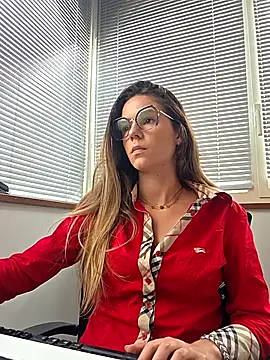 Snapshot of lucie_mehott chatting on 06-04-26, 07:58 lucie mehott online show from 06-04-26, 07:58