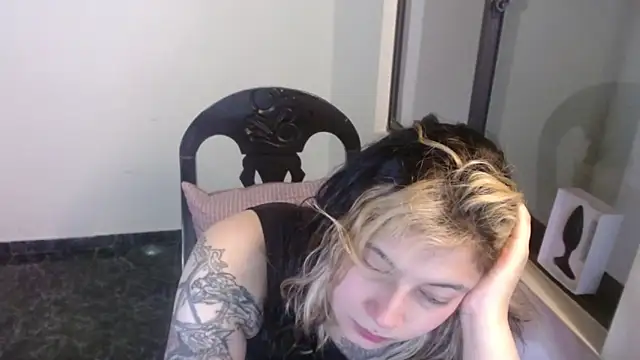 Snapshot of mailer_parsonss chatting on 11-08-25, 03:23 mailer parsonss online show from 11-08-25, 03:23