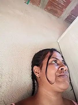 Giselabrunette25 online show from 01-17-26, 02:00