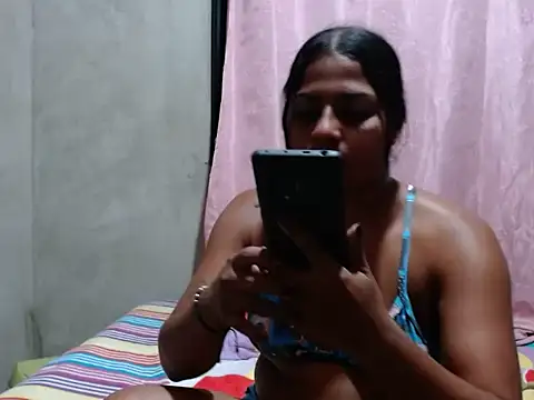 Giselabrunette25 online show from 05-22-26, 04:52