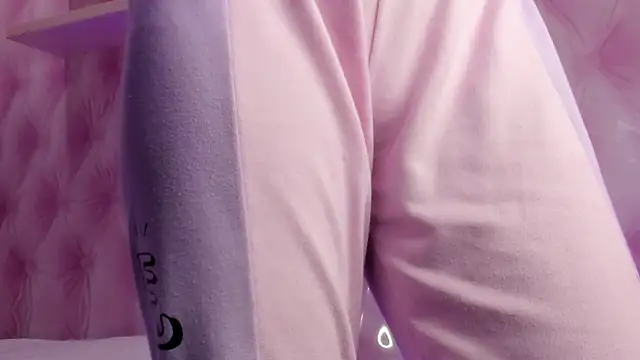 Hilary-banks online show from 03-06-25, 03:57