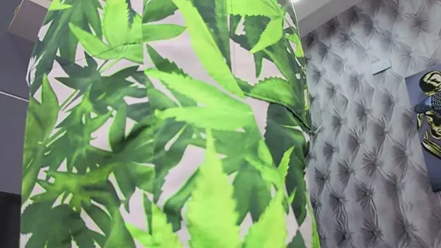 Hilary-banks online show from 09-18-25, 04:25