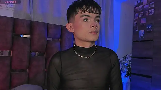 Angelo 018 online show from 01-30-25, 06:35