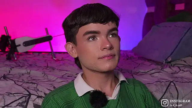 Angelo 018 online show from 10-19-25, 05:30