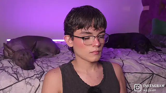 Angelo 018 online show from 11-30-25, 04:05