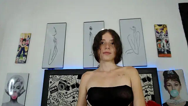 Rihana14 online show from 05-16-26, 08:07