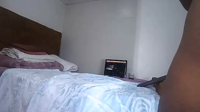 shoshortyy online show from 04-24-26, 06:16