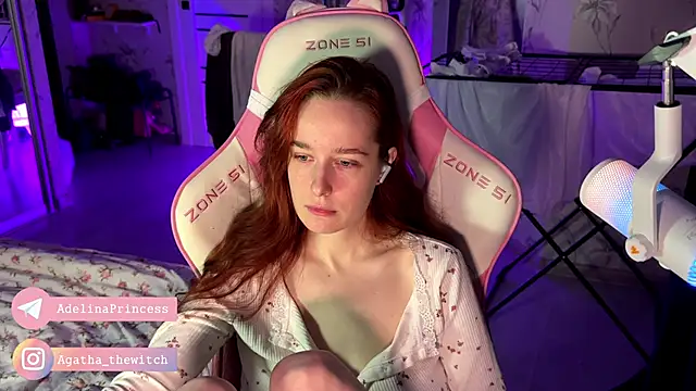 Snapshot of pearl_princess_ chatting on 02-28-25, 08:09 pearl princess online show from 02-28-25, 08:09