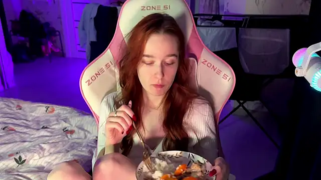 Snapshot of pearl_princess_ chatting on 03-11-25, 11:37 pearl princess online show from 03-11-25, 11:37