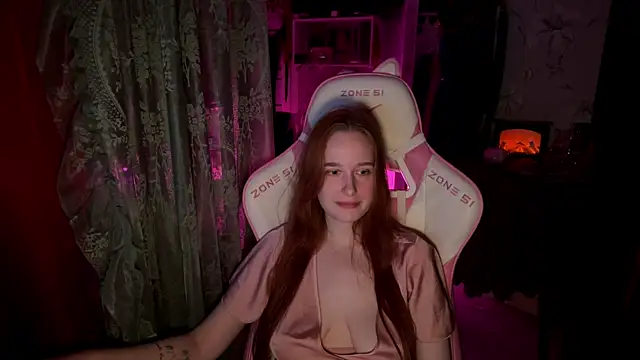 Snapshot of pearl_princess_ chatting on 12-05-25, 04:47 pearl princess online show from 12-05-25, 04:47