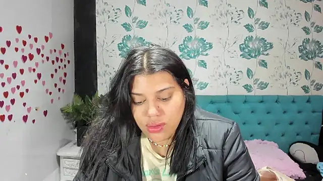 LindaBreeS online show from 03-13-25, 06:23