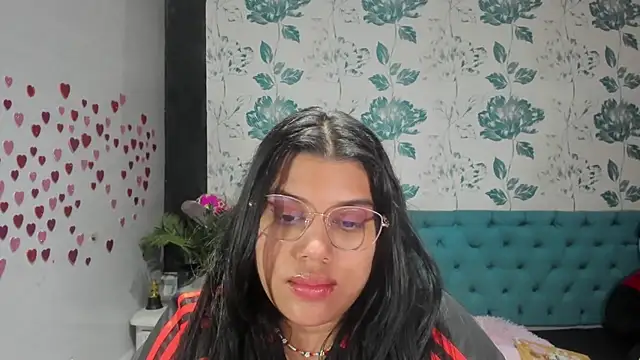 LindaBreeS online show from 03-20-25, 05:04