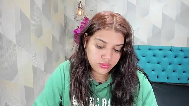 LindaBreeS online show from 09-16-25, 03:18