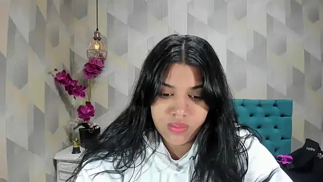 LindaBreeS online show from 09-27-25, 01:38