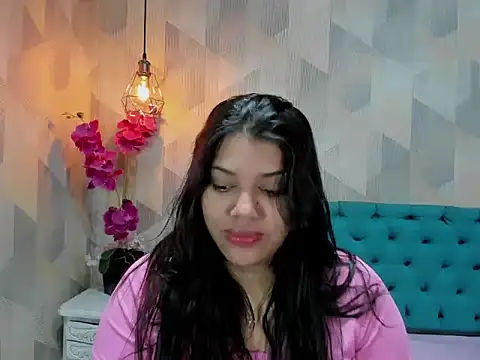 LindaBreeS online show from 11-23-25, 12:27